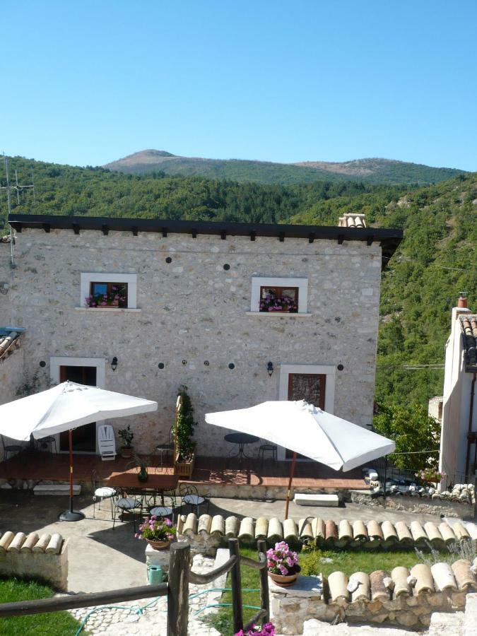 Regio Tratturo Villa Caporciano Eksteriør bilde