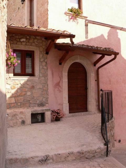 Regio Tratturo Villa Caporciano Eksteriør bilde